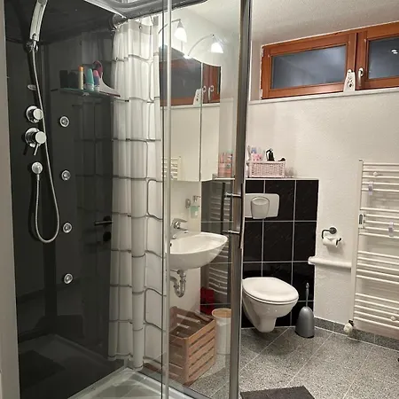 Apartmán Souterrain Loft Nah Am St Leoner