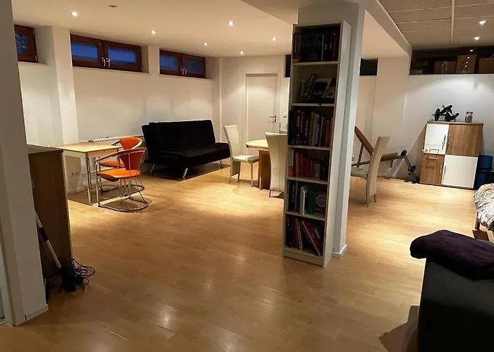 Apartament Souterrain Loft Nah Am St Leoner