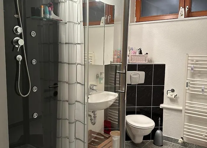 Apartament Souterrain Loft Nah Am St Leoner